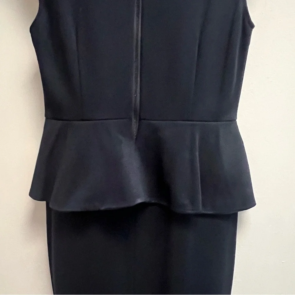 ALICE + OLIVIA Women’s Navy Blue Cap Sleeve Victoria Peplum Dress - size 6 - Picture 5 of 9
